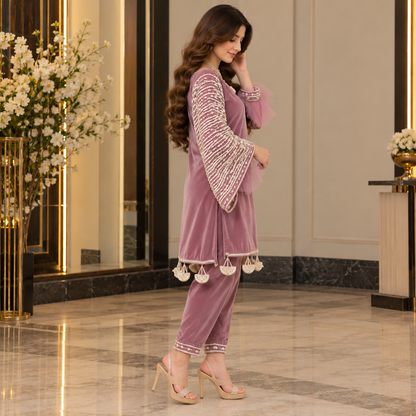 Mauve Royale – Luxury Pearl Embellished Velvet Party Wear
